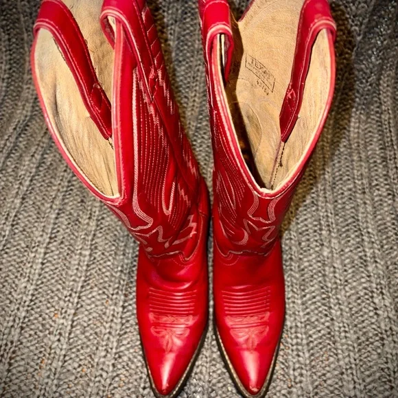 Vintage Red Leather TEXAS CowboyBoots S7, Signed by country legend Marty Stuart - Picture 5 of 13